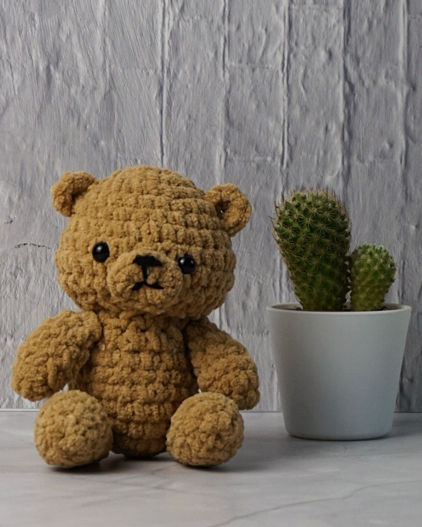 Mochi & Teddy – Crochet Bear Plushies | Handmade Amigurumi Teddy Bears