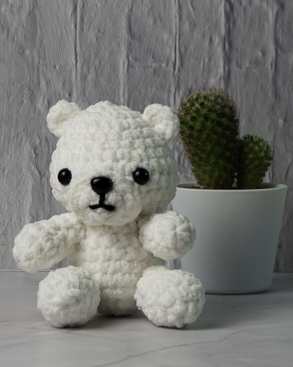 Mochi & Teddy – Crochet Bear Plushies | Handmade Amigurumi Teddy Bears