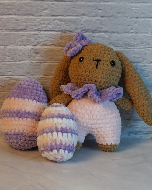 Lottie the Bunny – Crochet Bunny Plushie | Handmade Amigurumi Toy